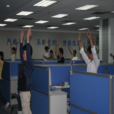 广播体操成非凡国际“必修课”